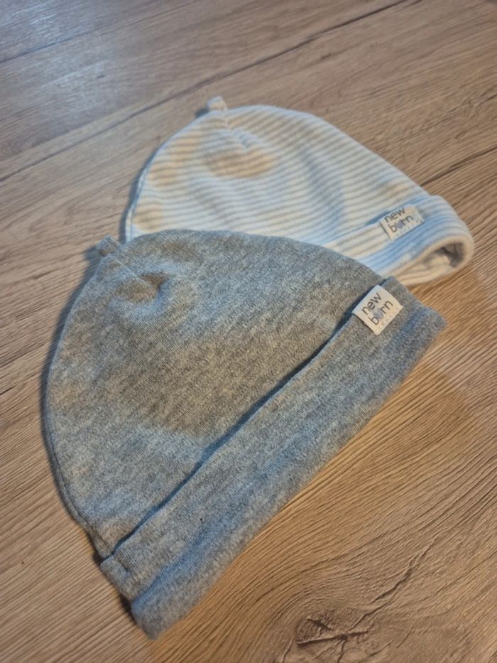 Lot de 2 bonnets bébé