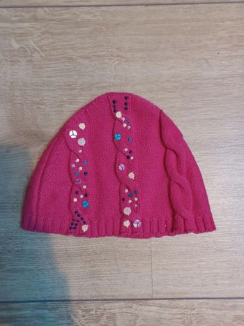 Bonnet 2 ans neuf