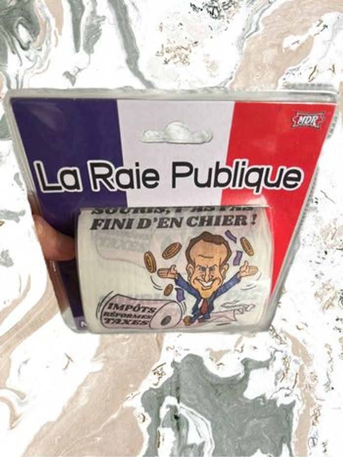 Papier toilette Kdo cadeau humour Macron - photo numéro 2