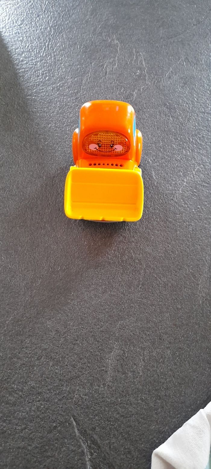 Tut tut bolide