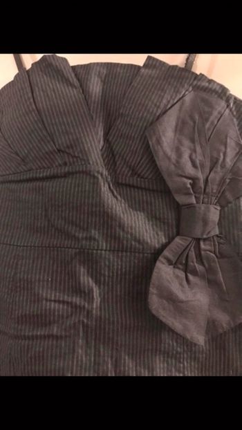 Robe avec noeud
