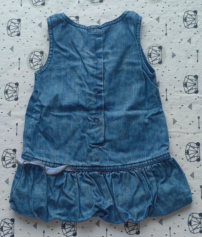 Robe en jean MC taille 6 mois - photo numéro 2