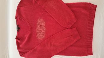 Pull rouge