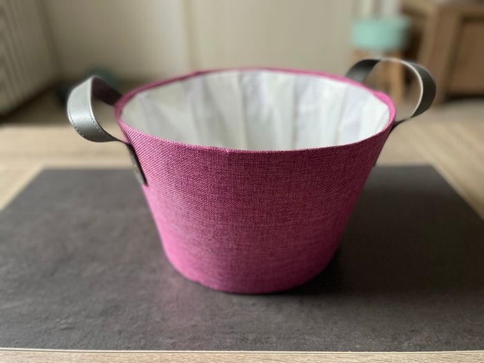 Panier rond rose tbe 30cm