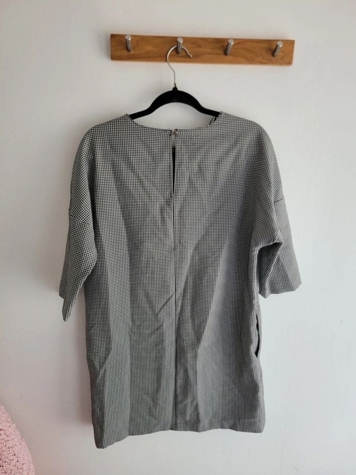 Robe grise - photo numéro 2