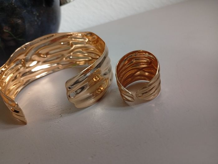 Bracelet+ Bague en métal doré texturé - photo numéro 4