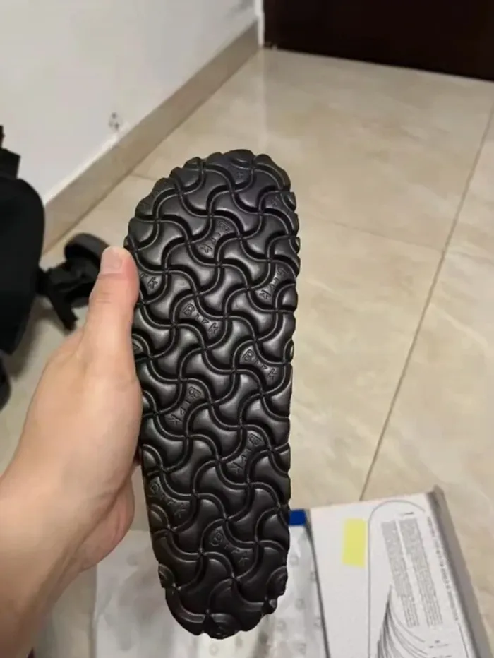 Birkenstock Boston Mule en Daim Taupe Taille 40 - photo numéro 2