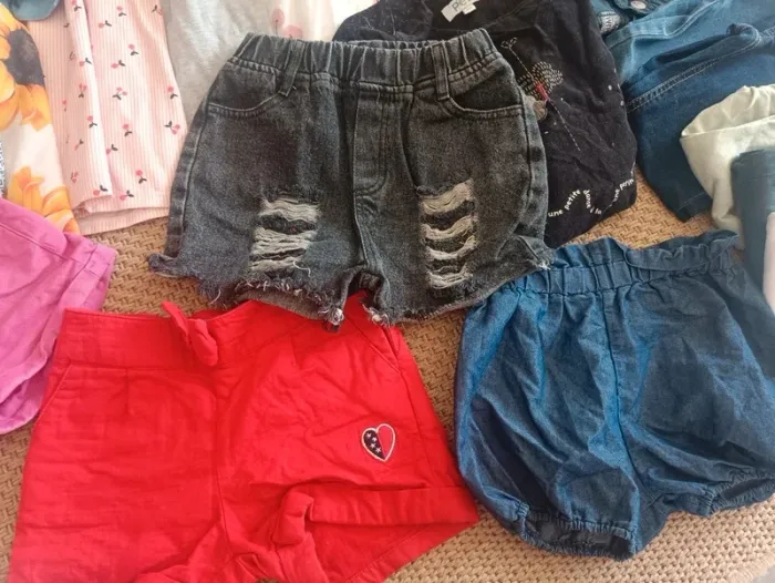 Lot revendeur 70 vêtements 3-4ans - photo numéro 4