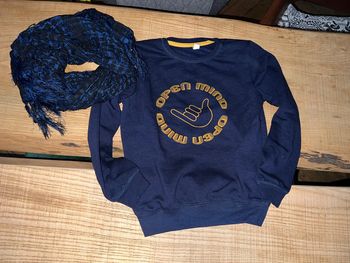 Ensemble 9 - 10 ans sweat pull garçon foulard cheich Zara