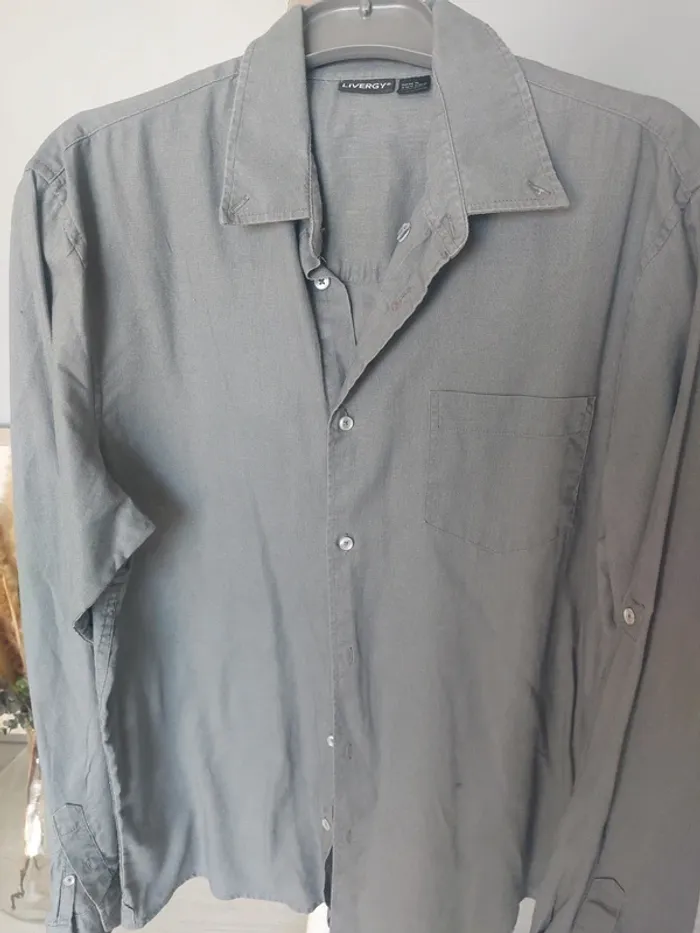 Chemise grise manches longues