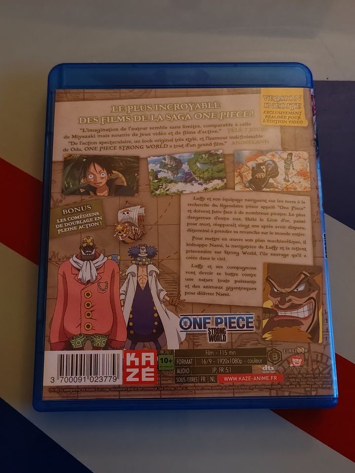 Blu Ray One Piece Le film 10 : Strong World (Animation, Culte) RARE - photo numéro 2