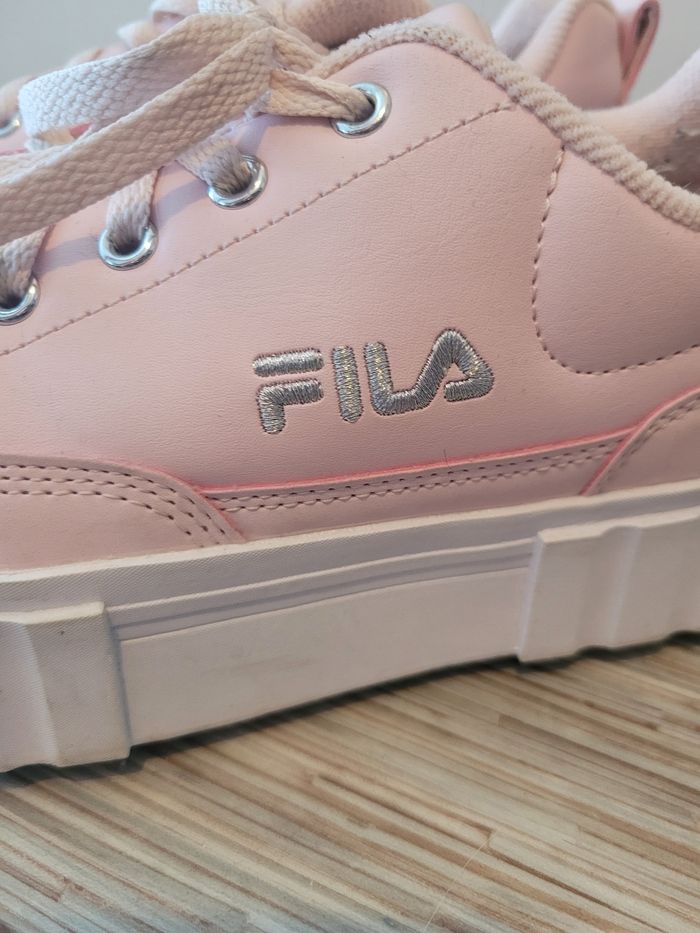 Baskets fila - photo numéro 2