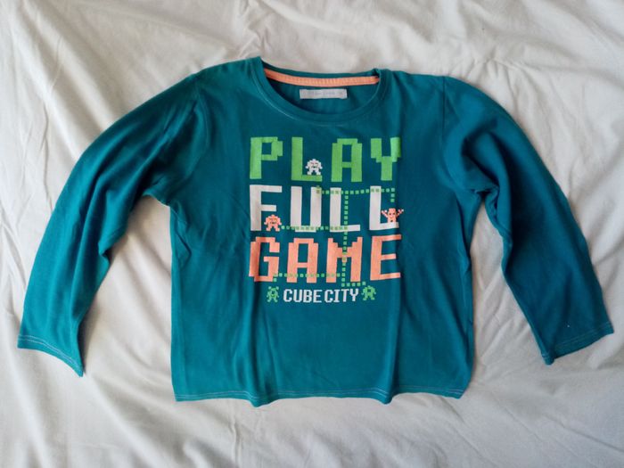 T-shirt / Haut de pyjamas manches longues 5 ans - photo numéro 1