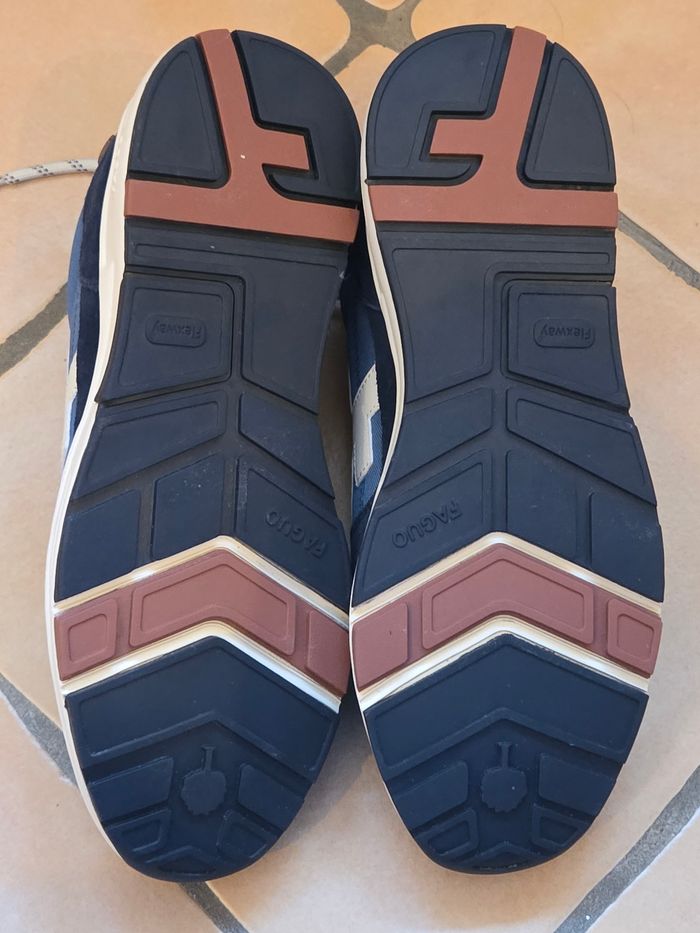 Baskets FAGUO taille 42 - photo numéro 4