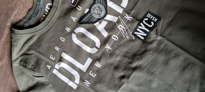 Tee-shirt - photo numéro 2