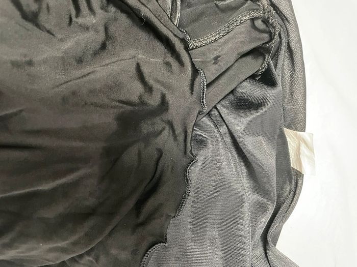 Robe noire fluide made in Italy 🇮🇹 en viscose avec doublure XS/S Y2K - photo numéro 10