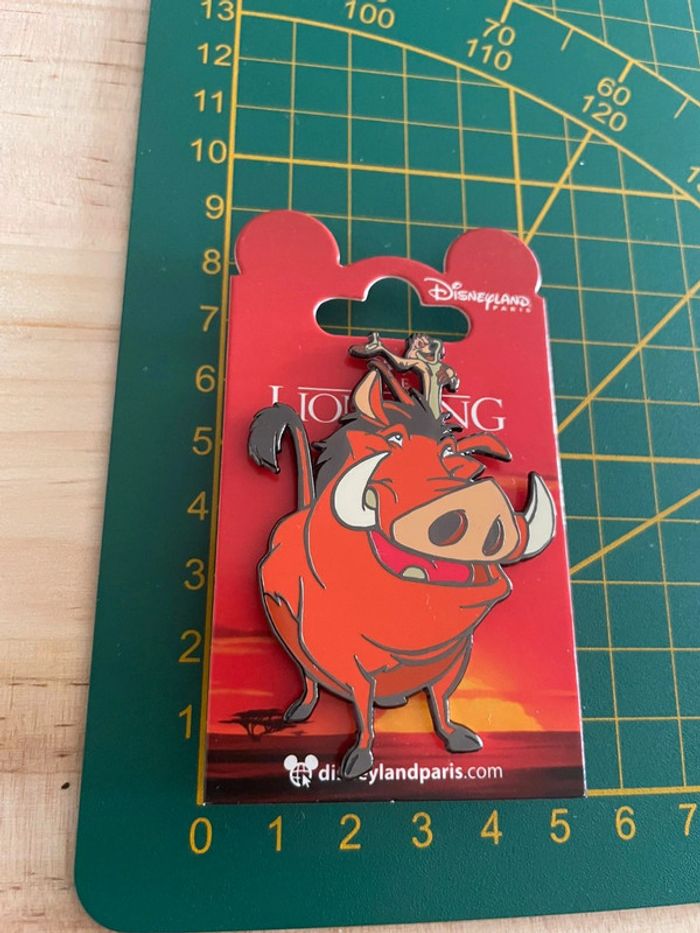 Pin's Disney Le Roi Lion Timon et Pumbaa - Neuf - photo numéro 3