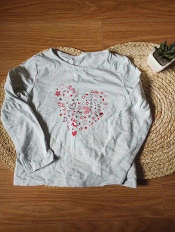 Maillot manches longues taille 5 ans in extenso en très bon état