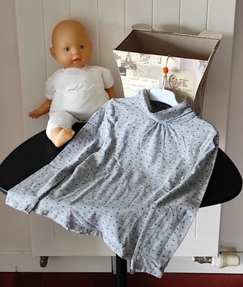 Sous-pull fille 6 ans – motif à pois