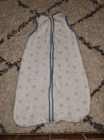 3 pyjamas léger 6mois