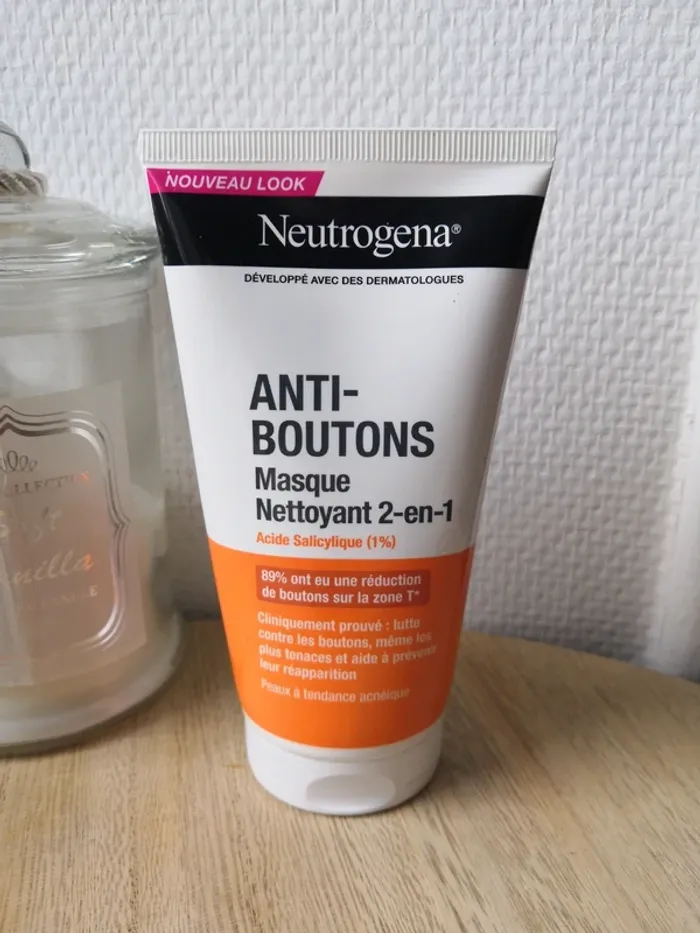 🌺Masque nettoyant 2 en 1 anti boutons Neutrogena🌺 - photo numéro 2