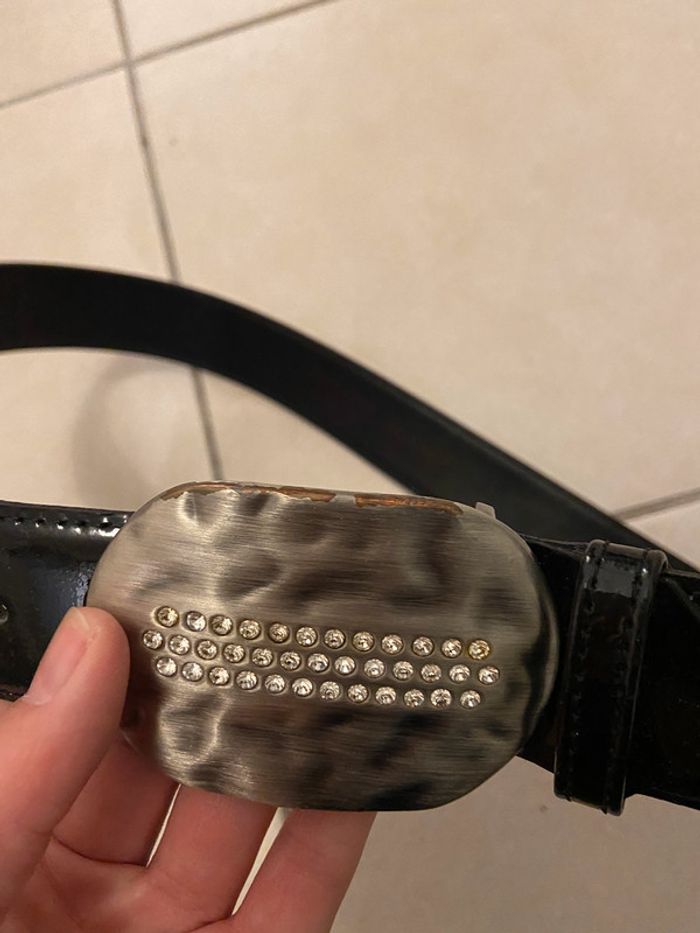 Ceinture vernie - photo numéro 5