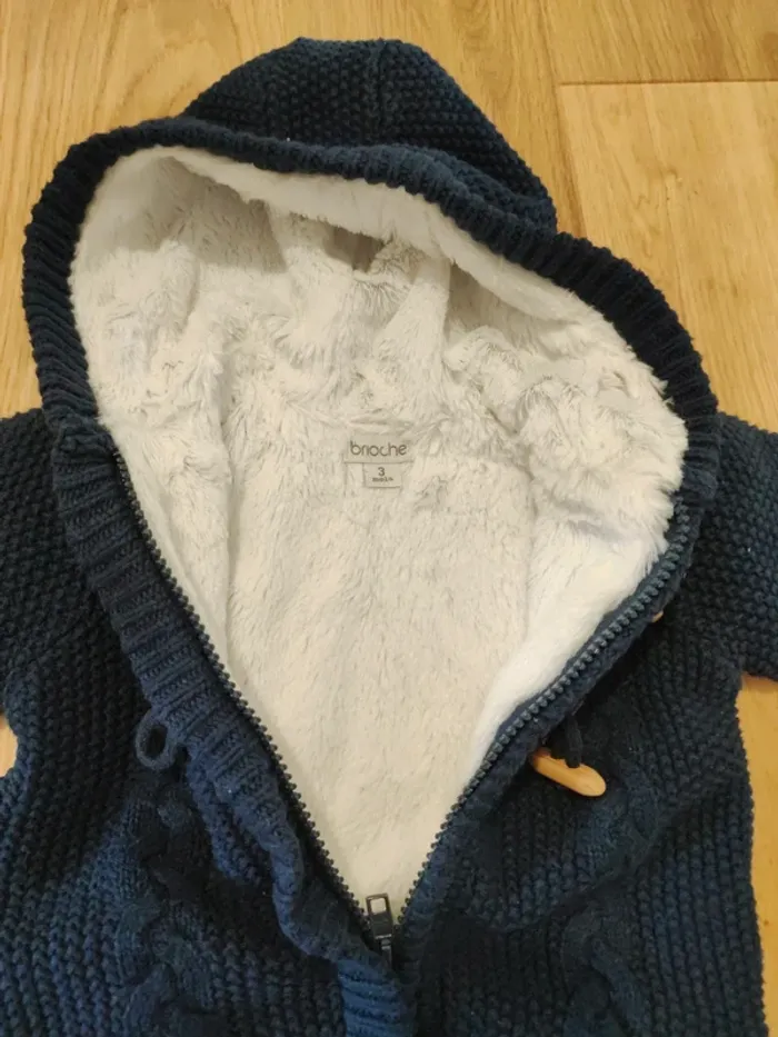 Gilet bleu chaud - 3 mois - excellent état - photo numéro 4