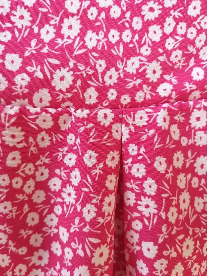 Short femme blanc et fuschia - photo numéro 2