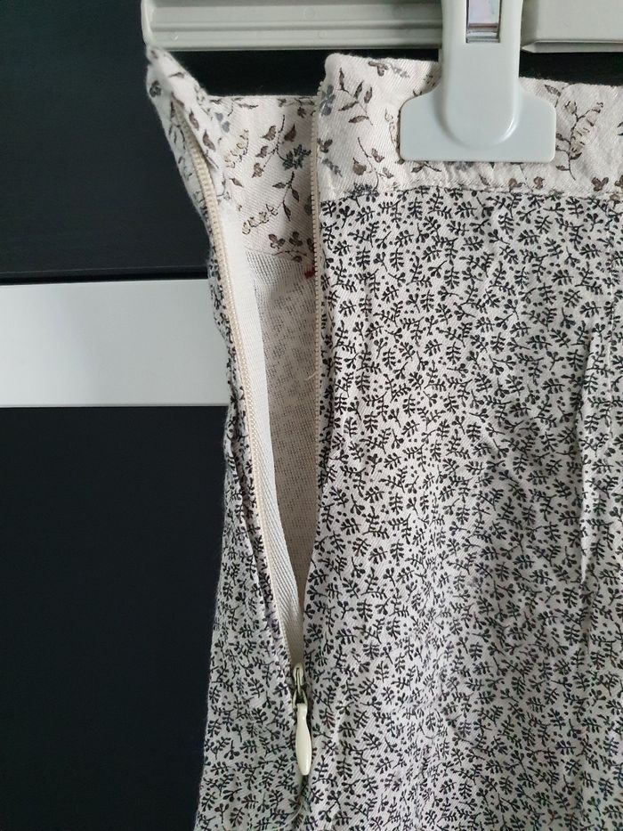 Jupe à motif floral - photo numéro 5