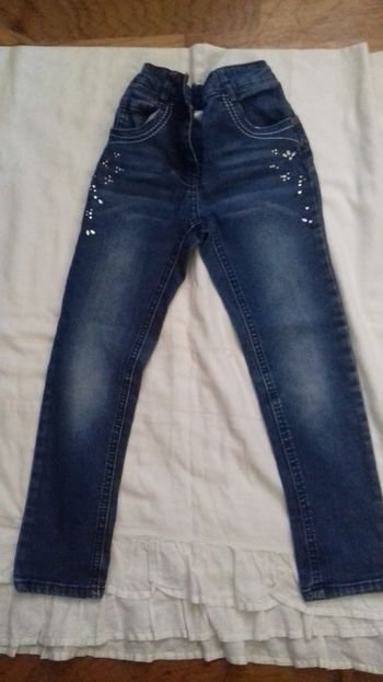 1 pantalon fille 6 ans 