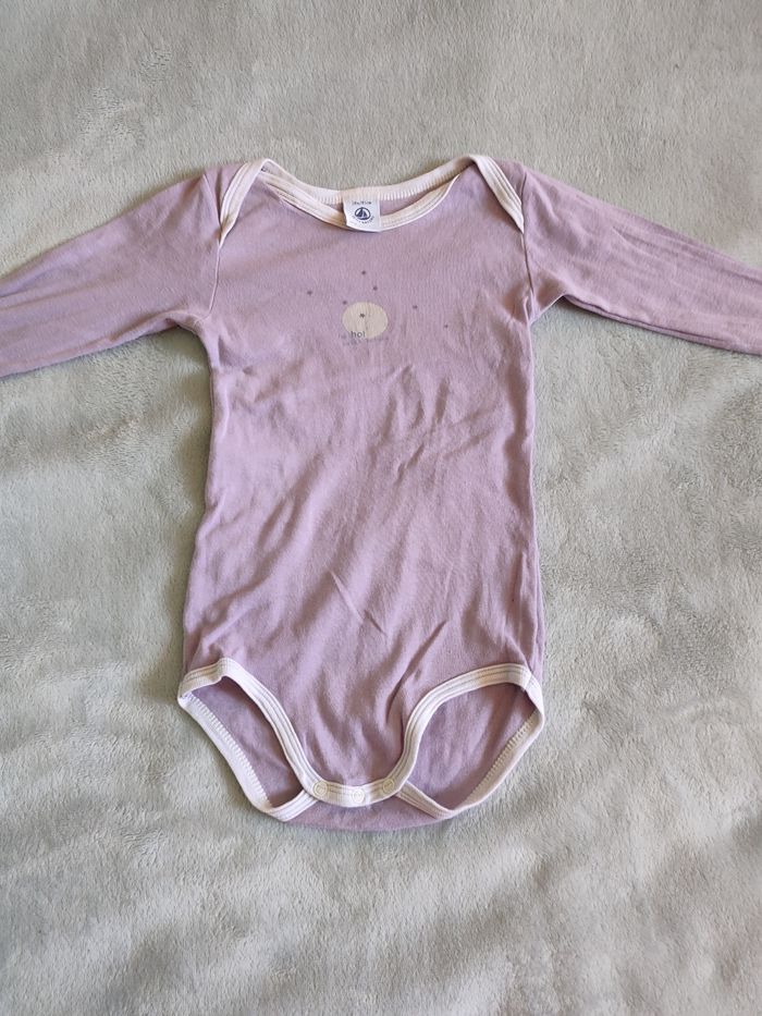 Lot bodies 18 mois - photo numéro 6