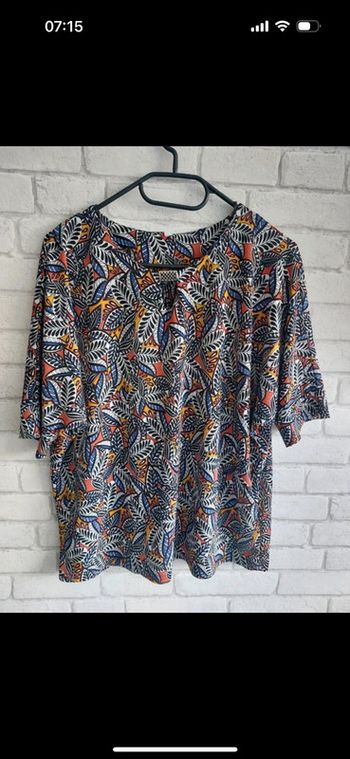 Blouse manches courtes taille 3