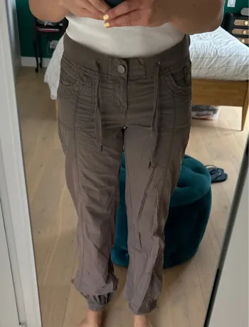 Pantalon cargo