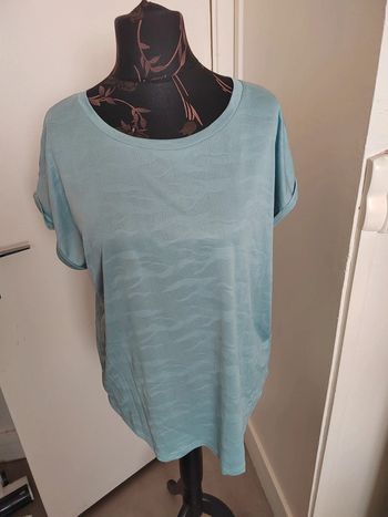 T shirt  manches courtes