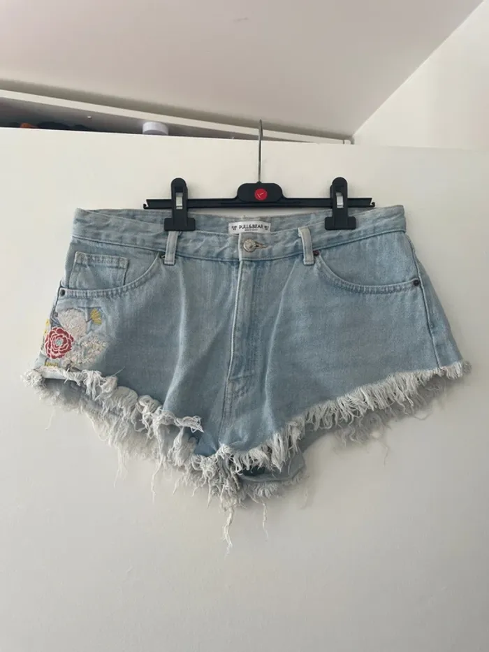 Mini short Pull&Bear 40