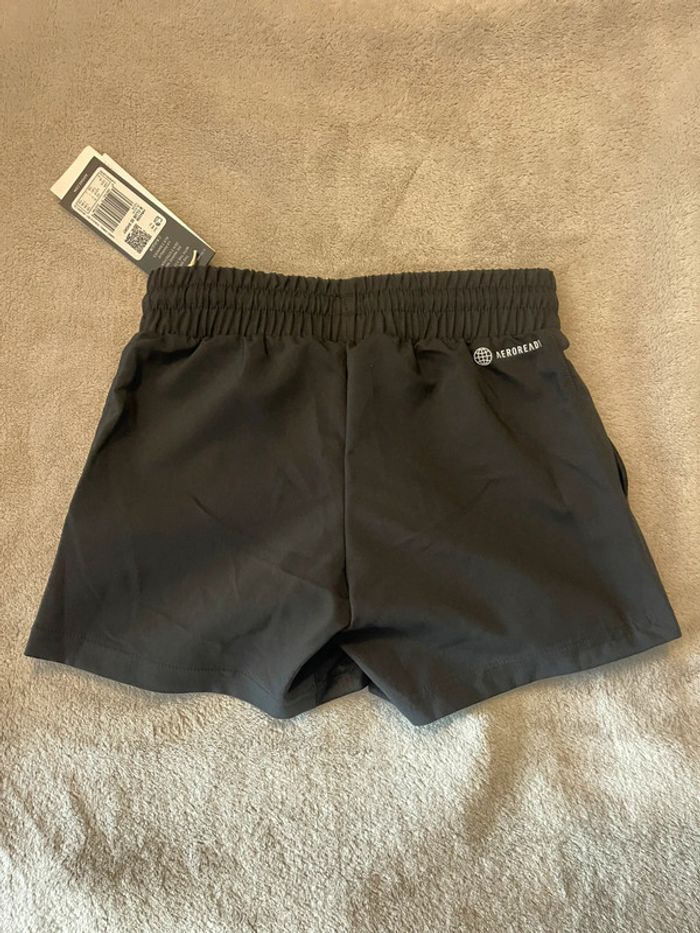 Adidas - Short club 3s boy, noir, Taille 7-8 ans - photo numéro 2