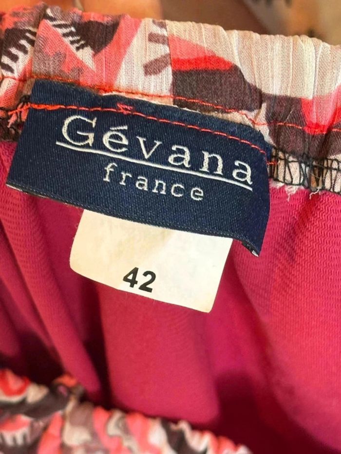 Magnifique jupe taille 42 marque gevana • - photo numéro 3
