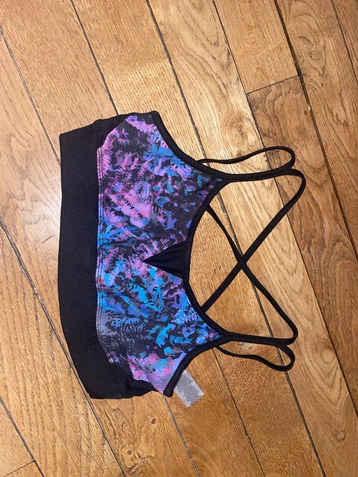 Brassiere de sport - photo numéro 2