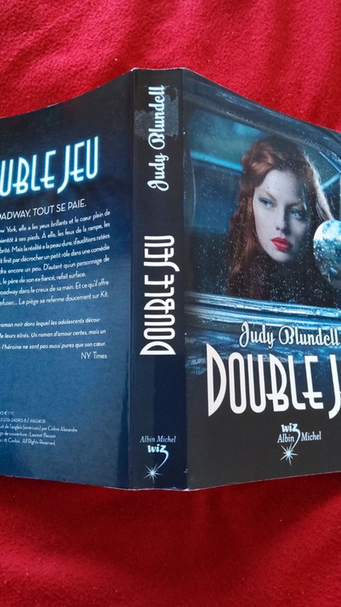 Double jeu - photo numéro 5