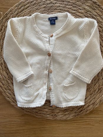 Cardigan / pull bébé fille