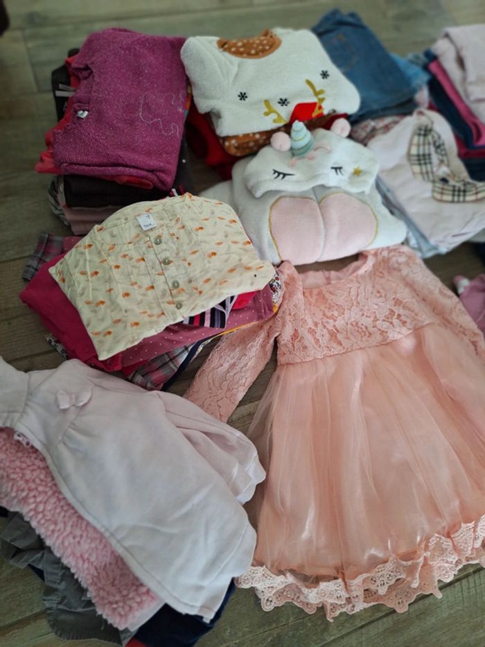 Lot 18 mois fille - photo numéro 2