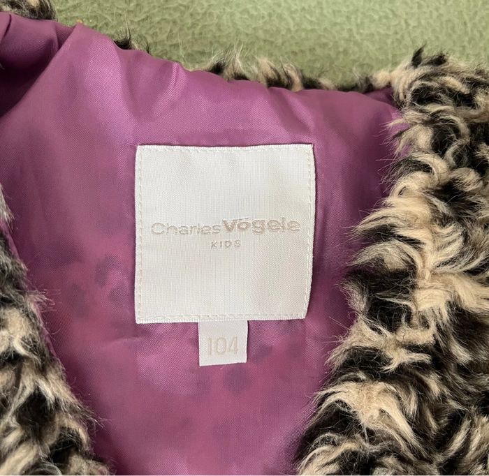 Gilet sans manches fausses fourrure Charles vogele 4 ans - photo numéro 2