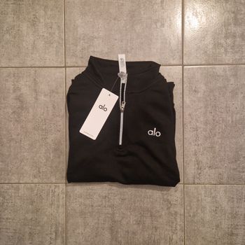 1/4 zip Alo Yoga 