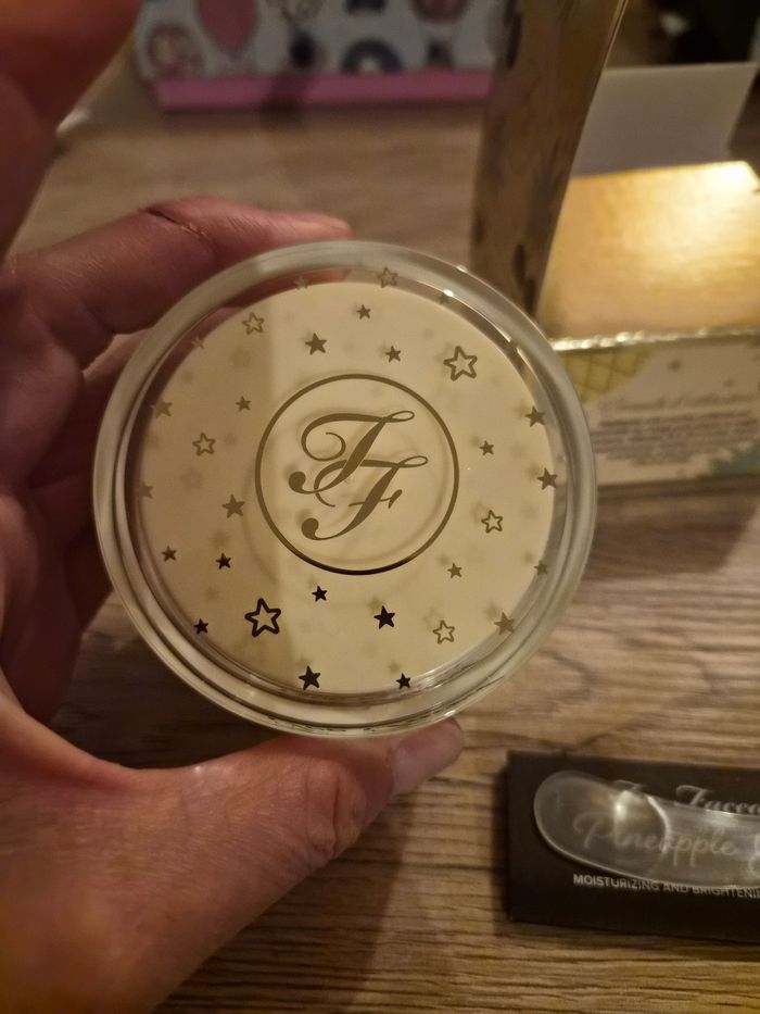 Masque hydratant pineapple Too faced - photo numéro 4