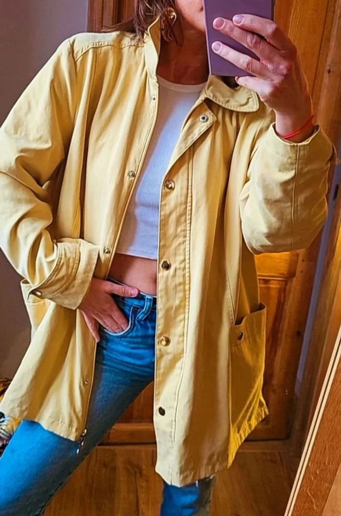 Destockage Veste légère vintage jaune pâle