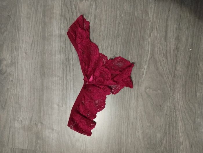 Ensemble nuisette + culotte rouge dentelle neuf - Taille XL 42 - photo numéro 10