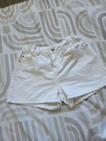 Short blanc 