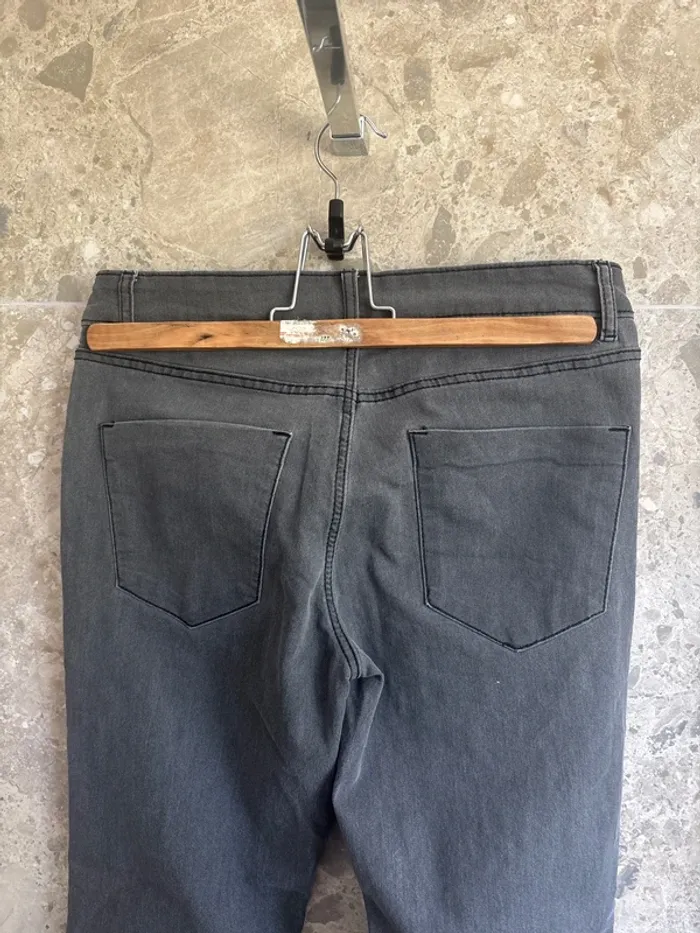 Jean skinny gris Kiabi - photo numéro 4