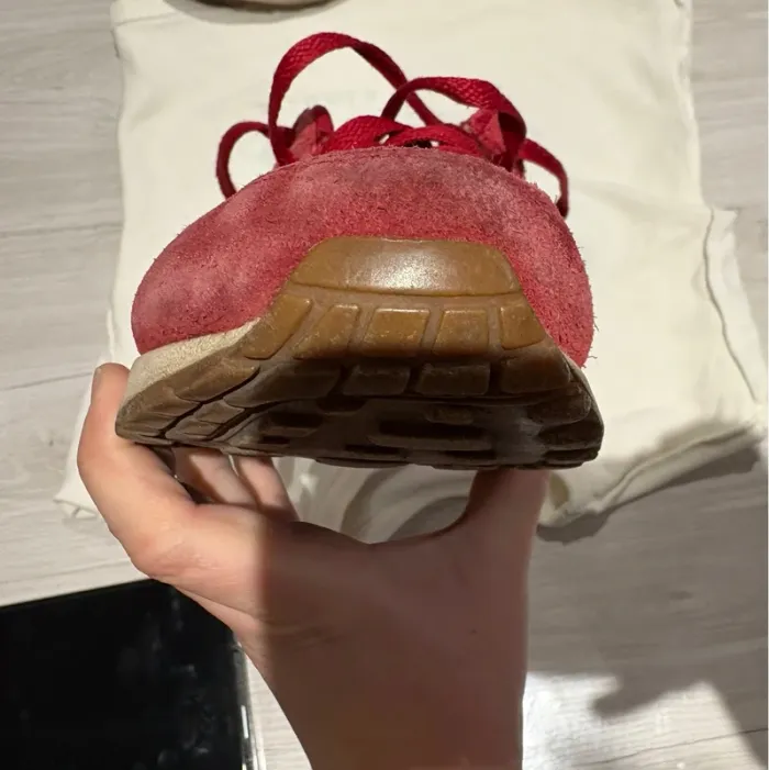 Baskets rouge Nike Air Max femme pointure 38,5 - photo numéro 6