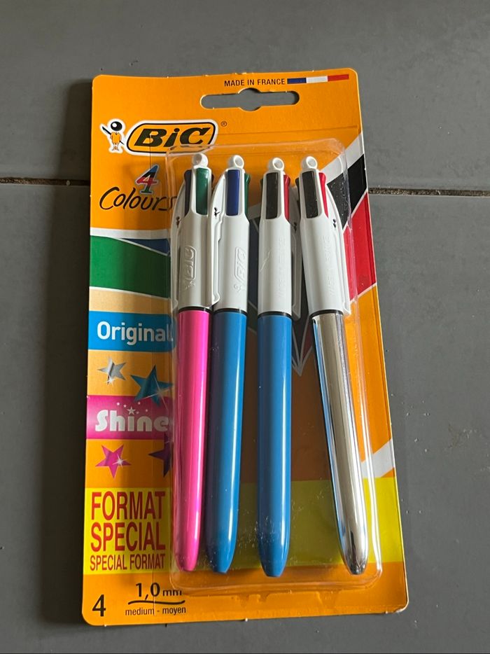 Lot neuf de 6 paquets de 4 crayons bic 4 couleurs - photo numéro 4